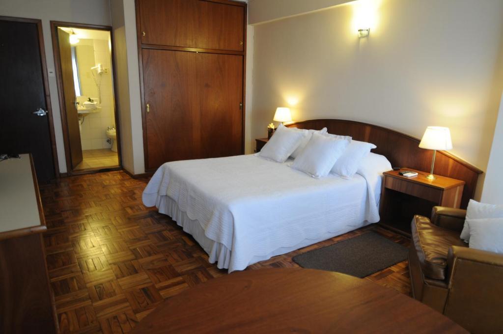 Hotel Los Cedros Salto Pokoj fotografie